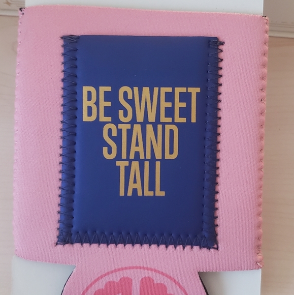 Simply Southern Pineapple Koozie - Picture 3 of 4